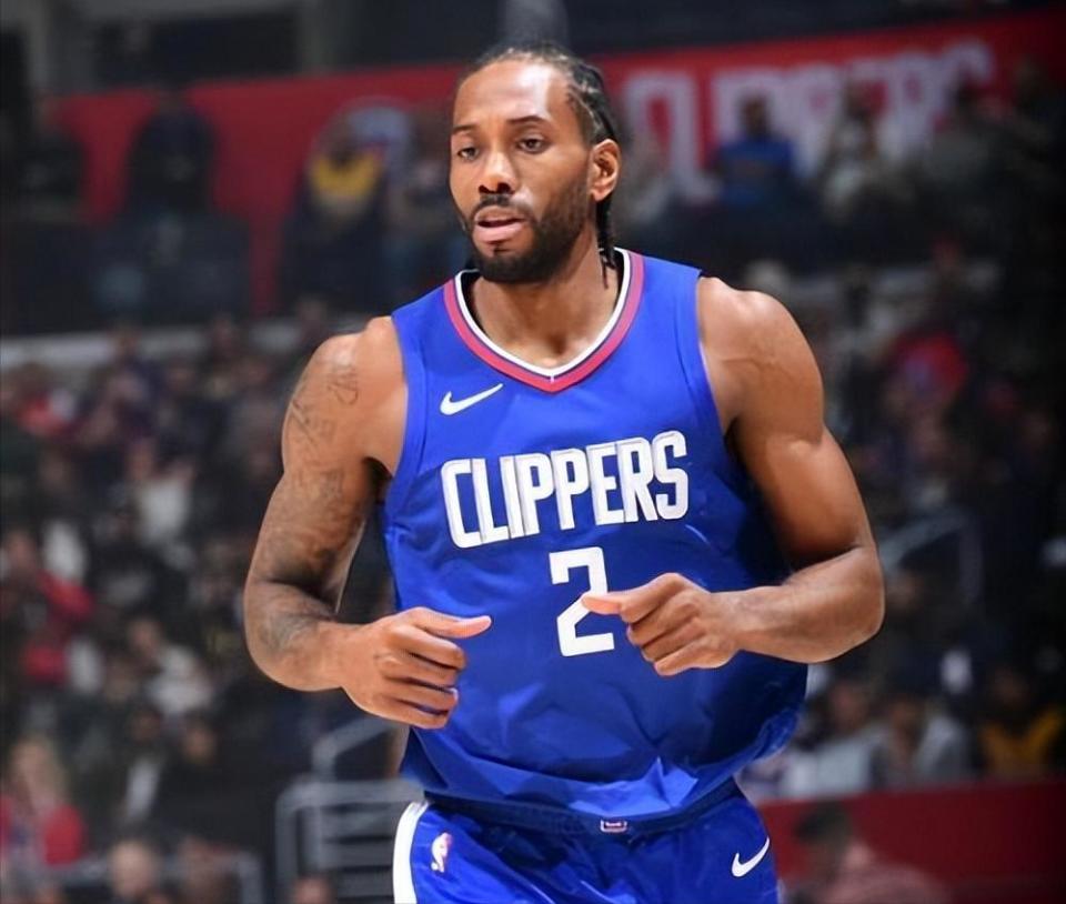 因种族歧视, Amick 因种族歧视, Amick