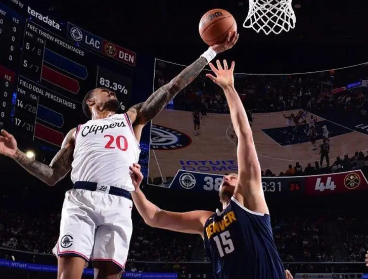 由于博格丹, 击篮筐